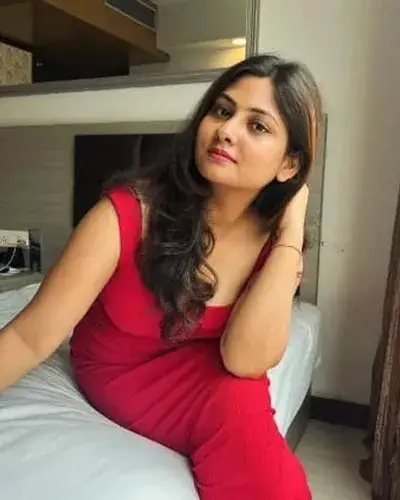 Dona Paula Escorts Service