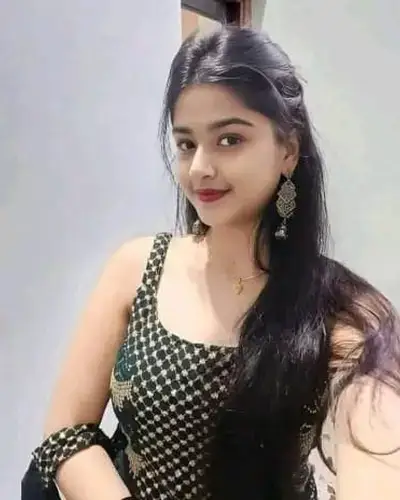 Escorts Service Dona Paula