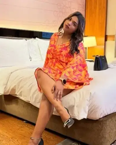 Escorts In Dona Paula